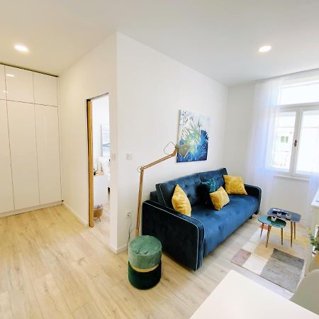 New Stylish & Modern Studio Apart - With Sea View Apartment Pula Luaran gambar