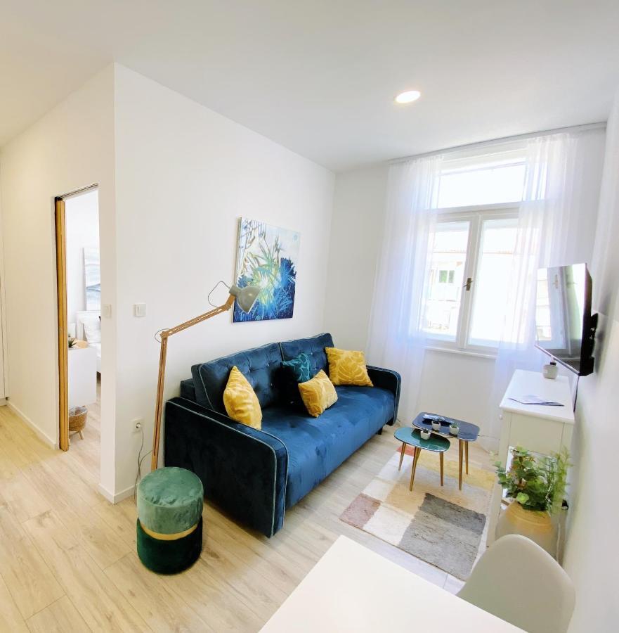 New Stylish & Modern Studio Apart - With Sea View Apartment Pula Luaran gambar